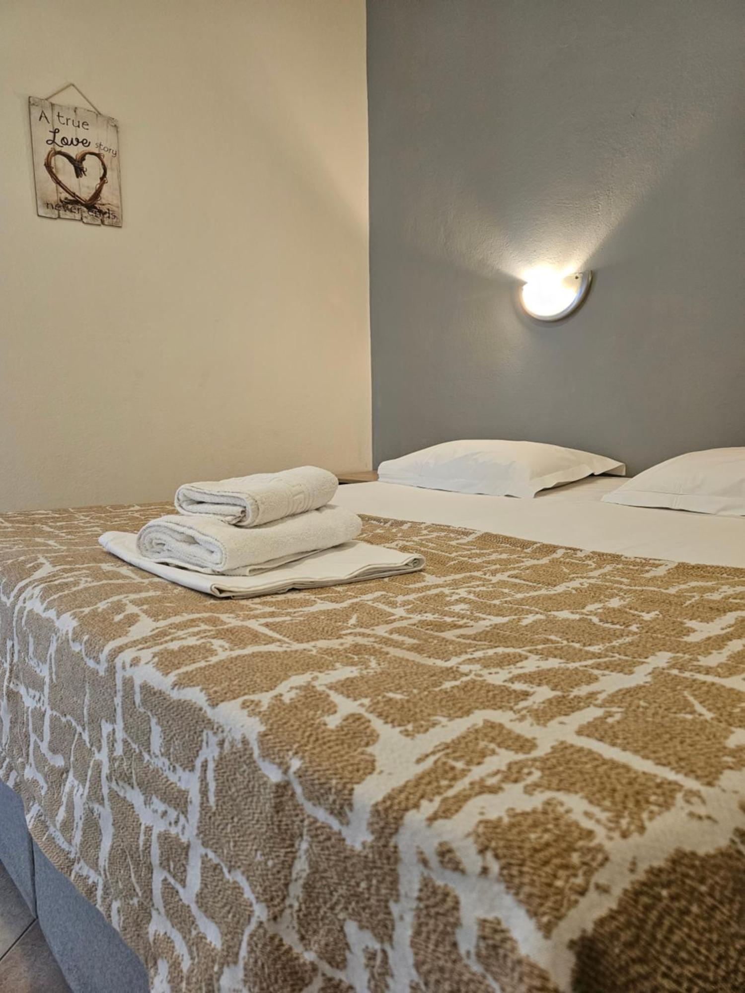 Joanna Apartments Bali  Værelse billede